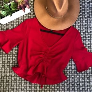 Ruched crop top⭐️